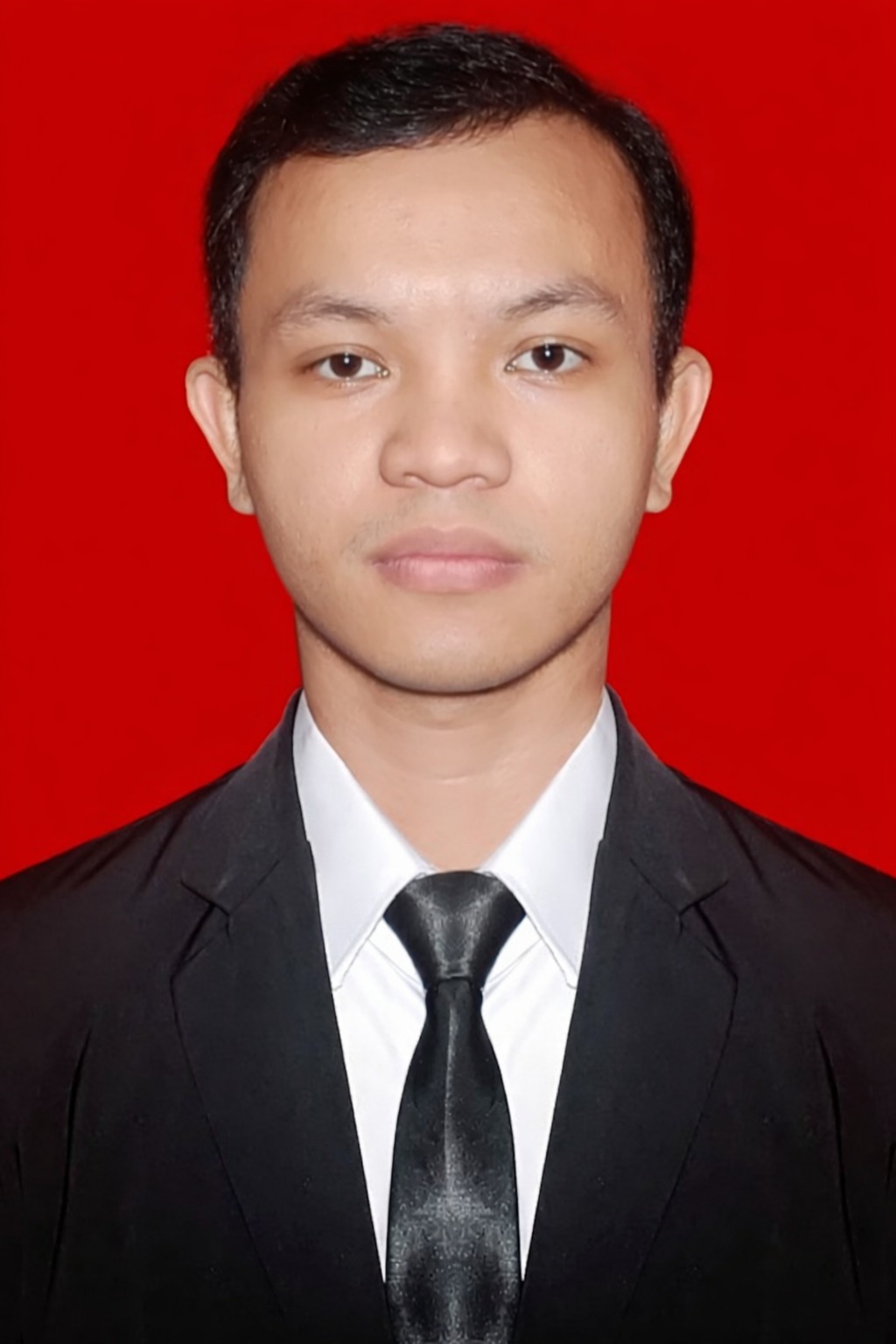 AHMAD FAUZI